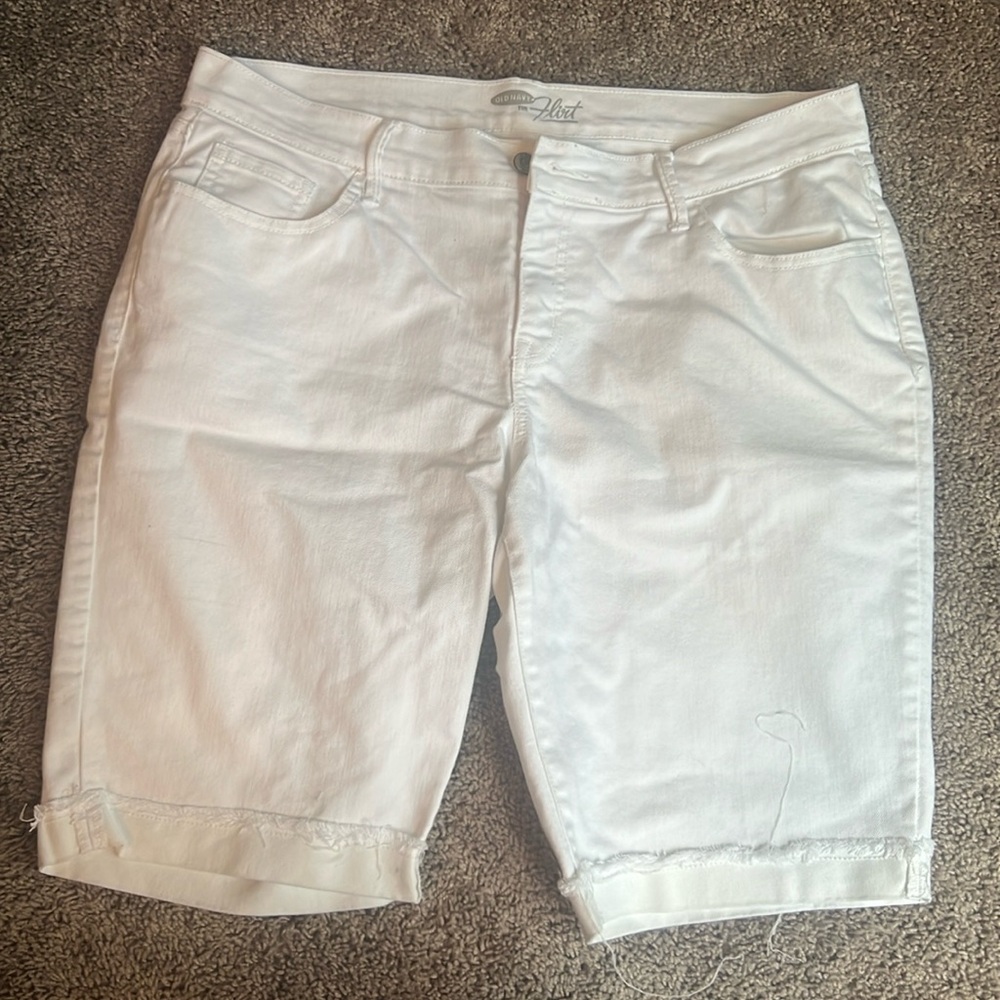 Old navy flirt shorts